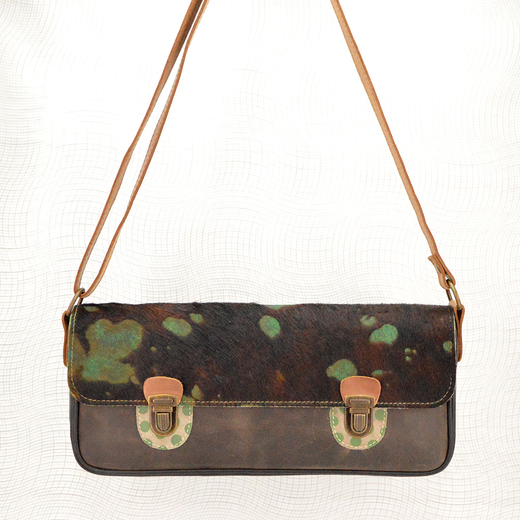 maxi_taupe_horsy_noir_vert_baguette_cuir_mai_baeg