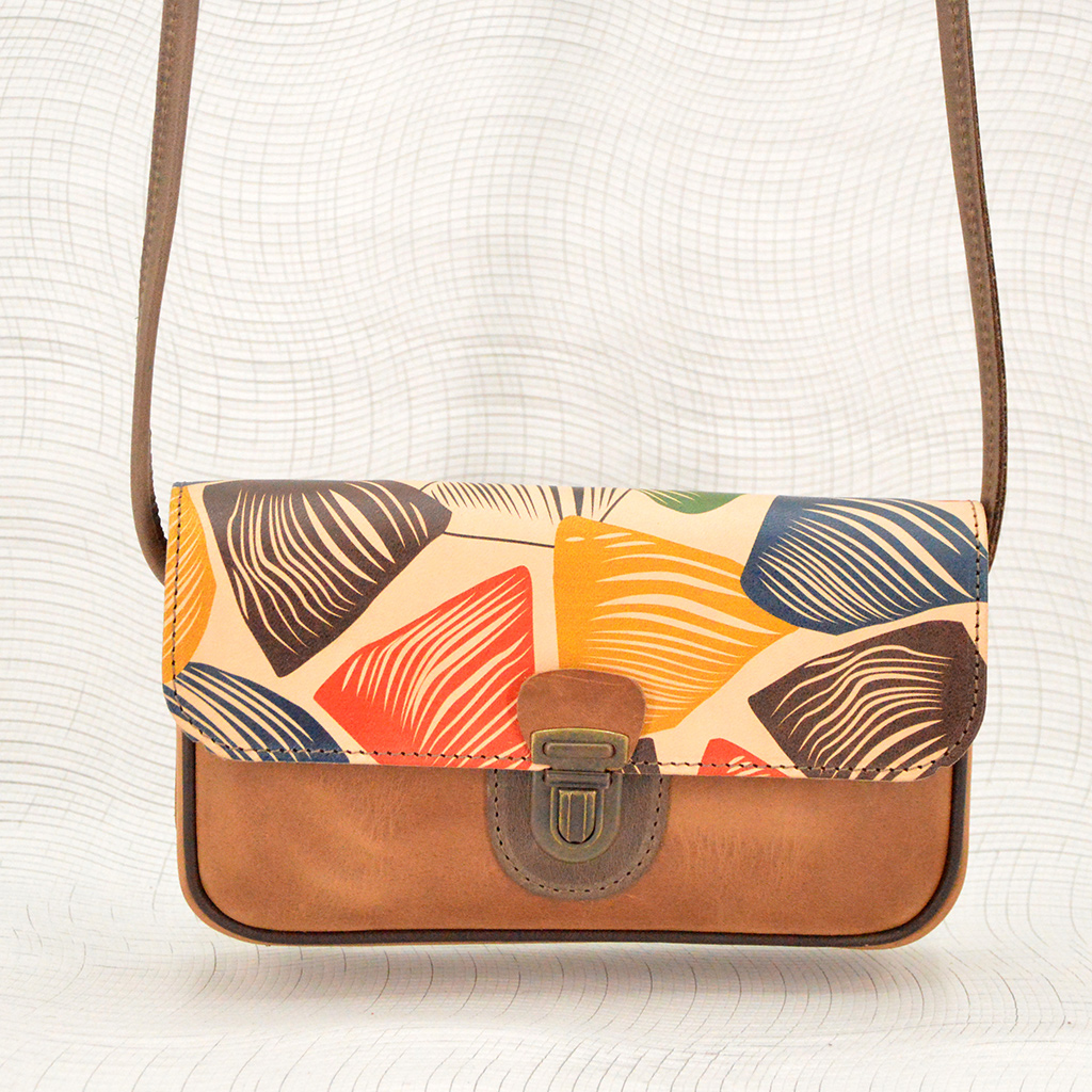 mini_miel_berlingots_sac_cuir_mai_baeg