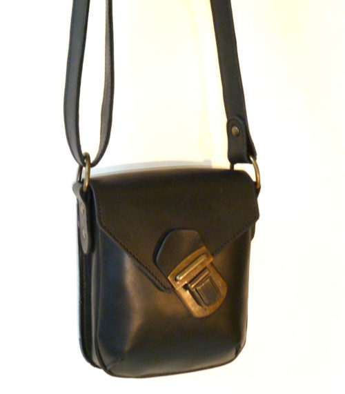 uno_noir_sacoche_homme_mai_baeg