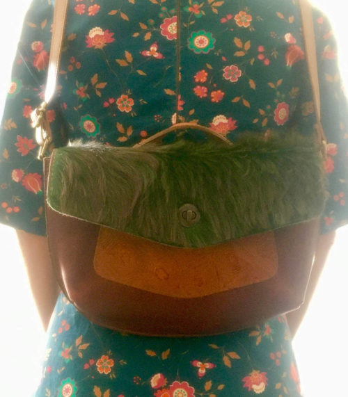 mai-baeg-maroquinerie-créateur-sac-cuir-mariechantal-fauve-poils-vert-séries-limitées