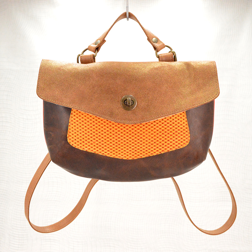 marie_chantal_taupe_gold_sac_a_dos_mai_baeg